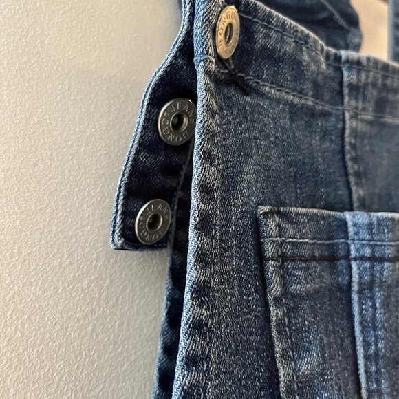 BONGO Skinny Distressed Overalls, Blue Denim, M - Picture 6 of 6